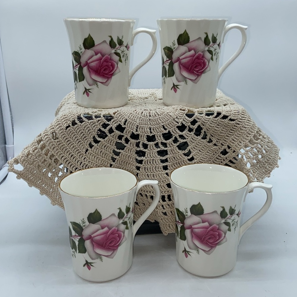 4 Royal Stuart English Bone China Coffee Tea Mugs